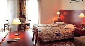 Hotel Central Hotel 4*